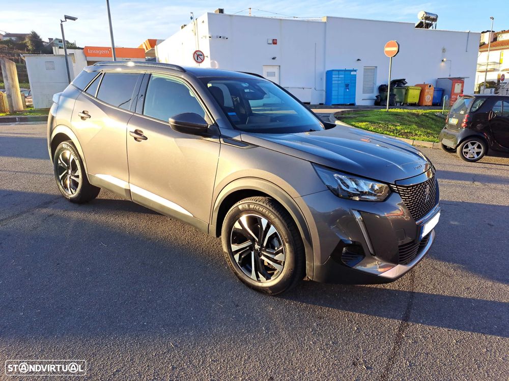 Peugeot 2008 1.2 PureTech Allure Pack - 3