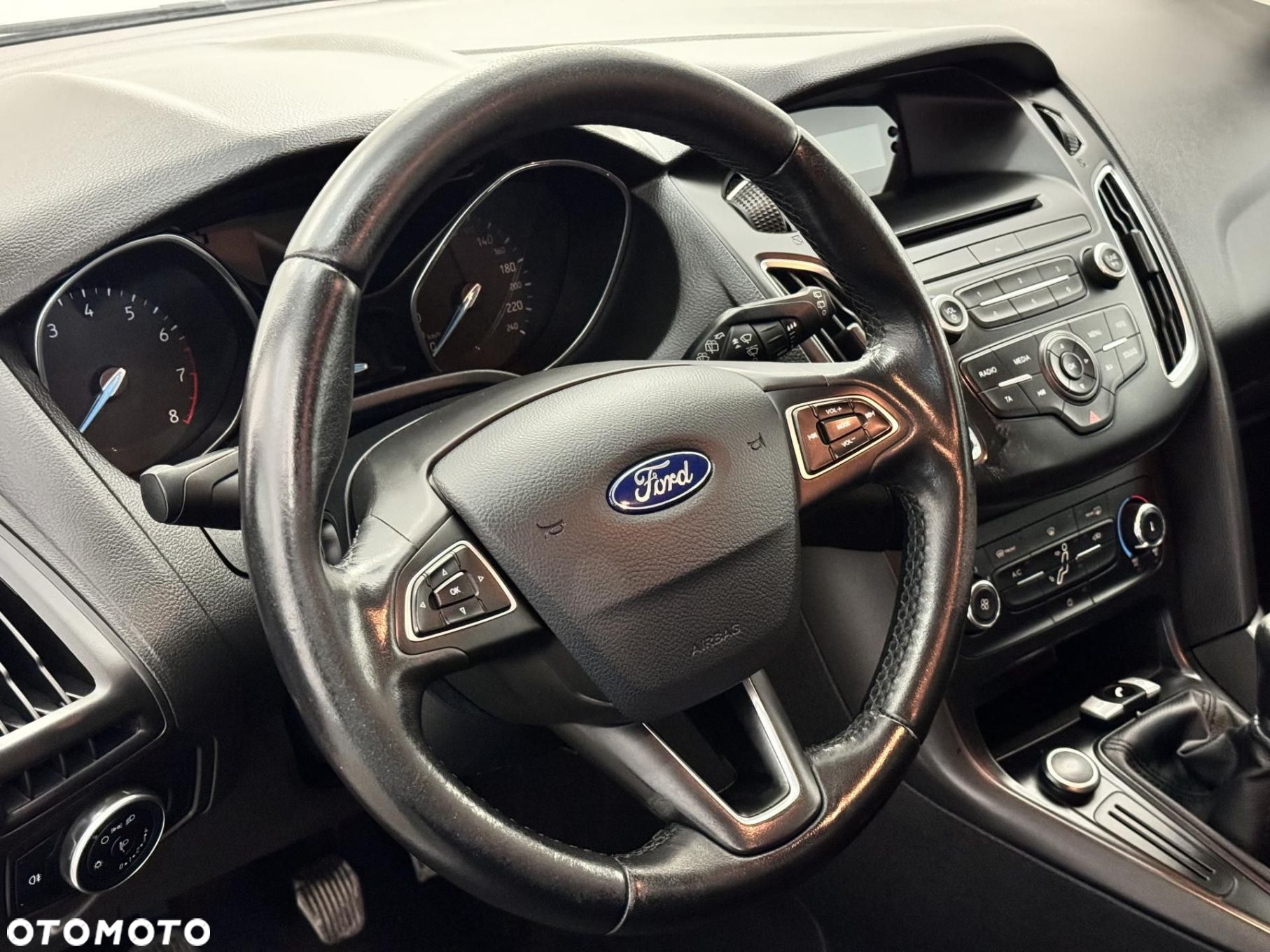 Ford Focus - 10