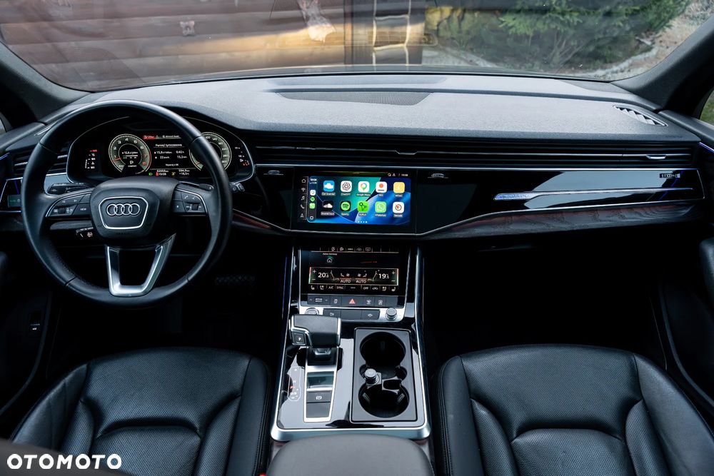 Audi Q7 55 TFSI quattro tiptronic S line - 29