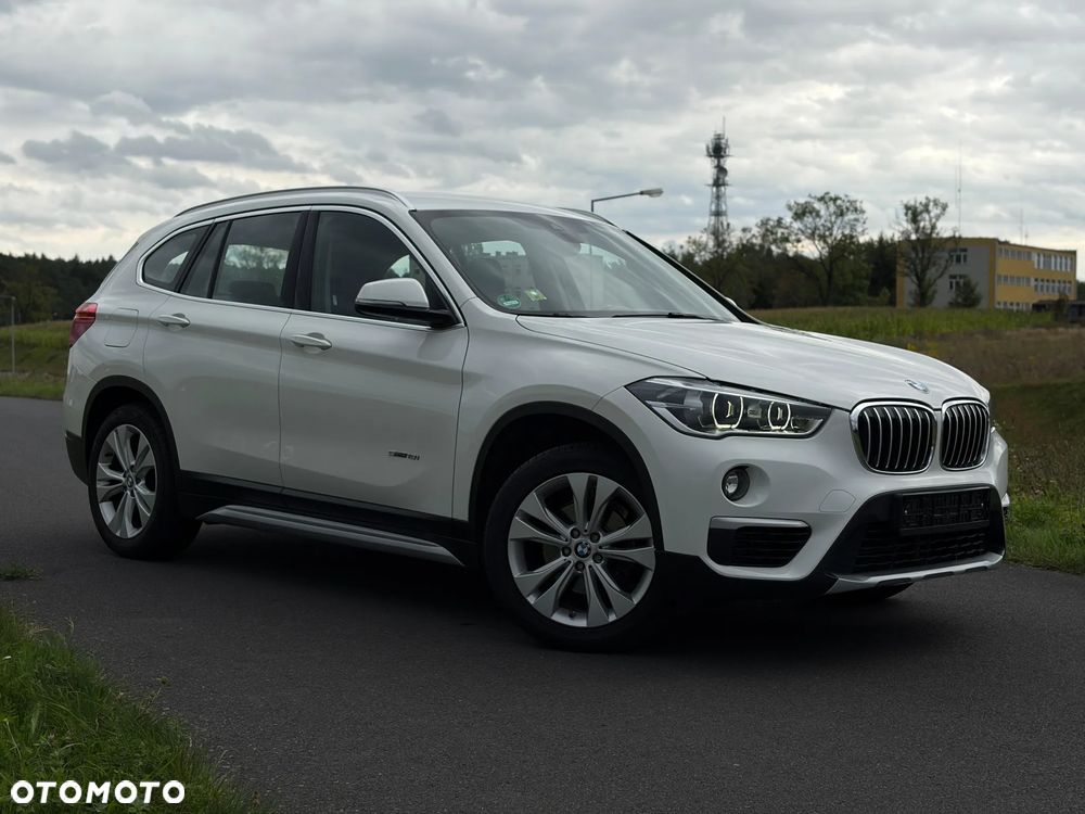 BMW X1 sDrive18i - 2