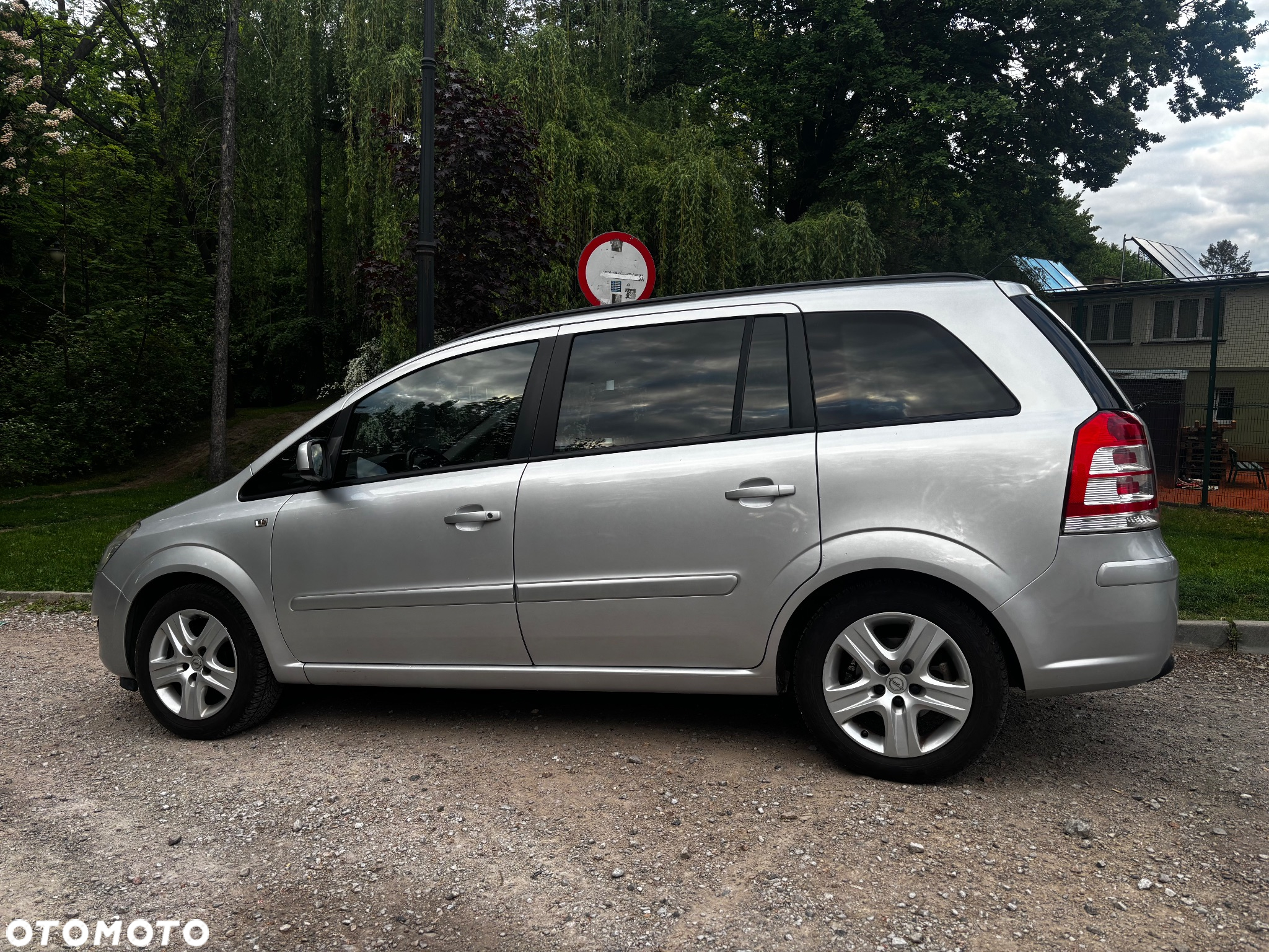 Opel Zafira 1.7 CDTI 111 - 24