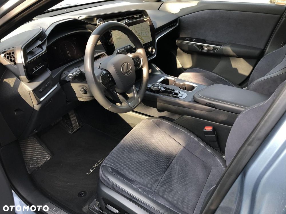 Lexus RZ 450e Omotenashi DIRECT4 - 12