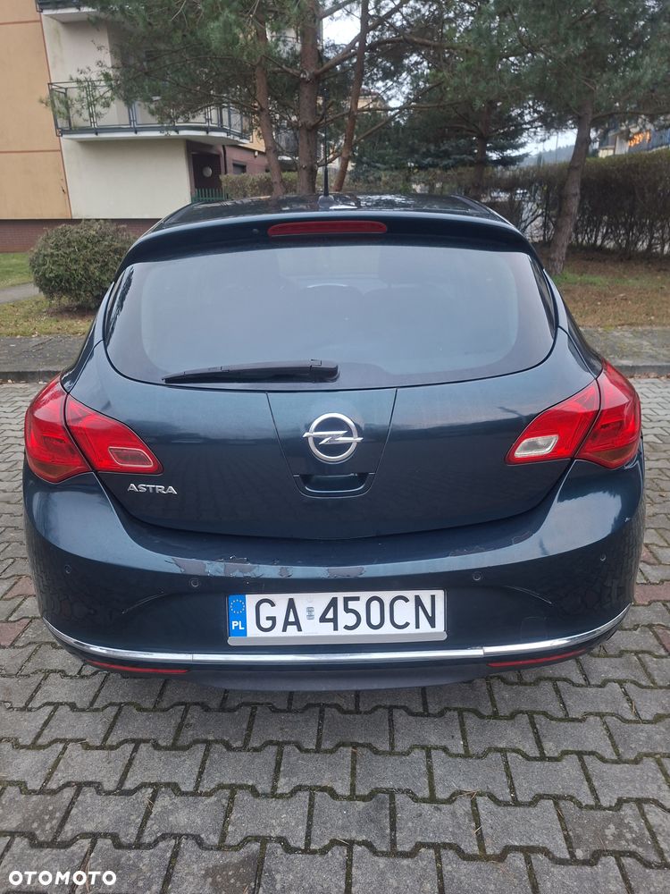 Opel Astra - 2