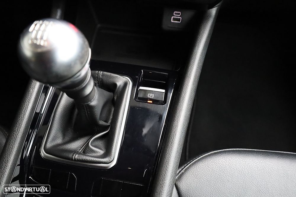 Jeep Compass 1.6 MultiJet Limited - 21