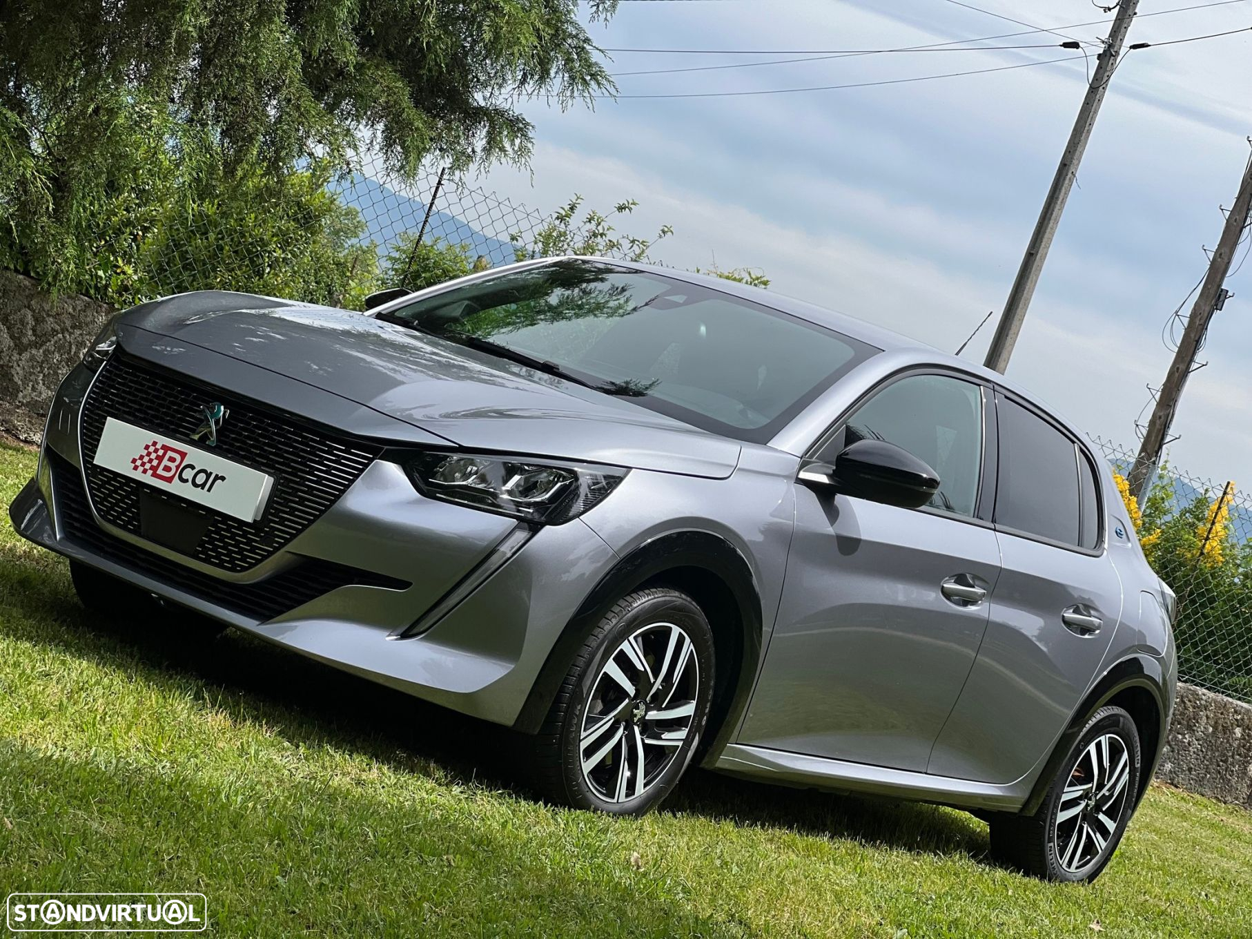Peugeot e-208 Allure Pack - 2
