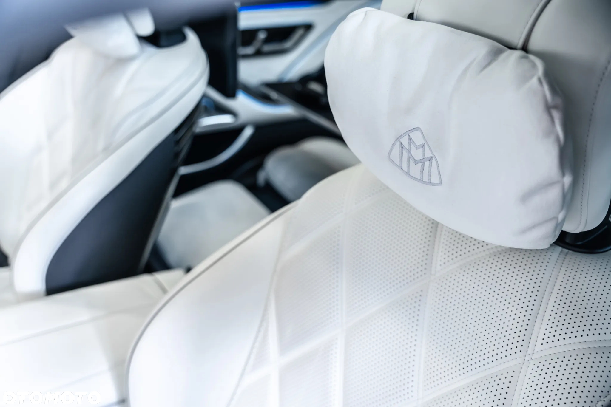 Mercedes-Benz Klasa S 580 4Matic L 9G-TRONIC - 23