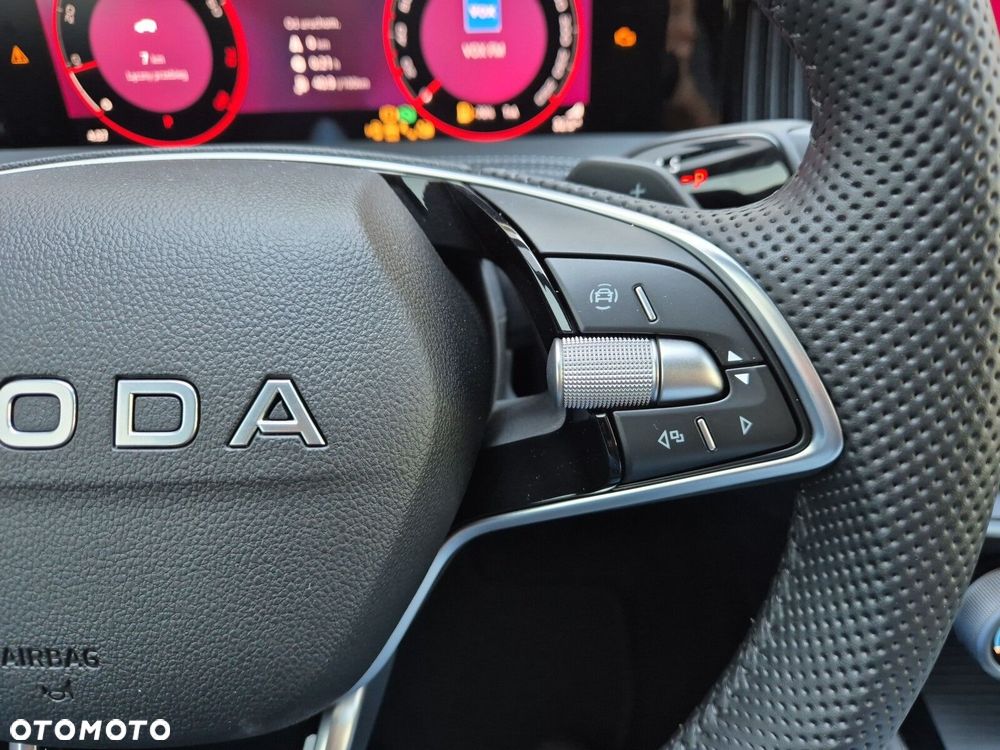 Skoda Superb 2.0 TSI Sportline DSG - 39