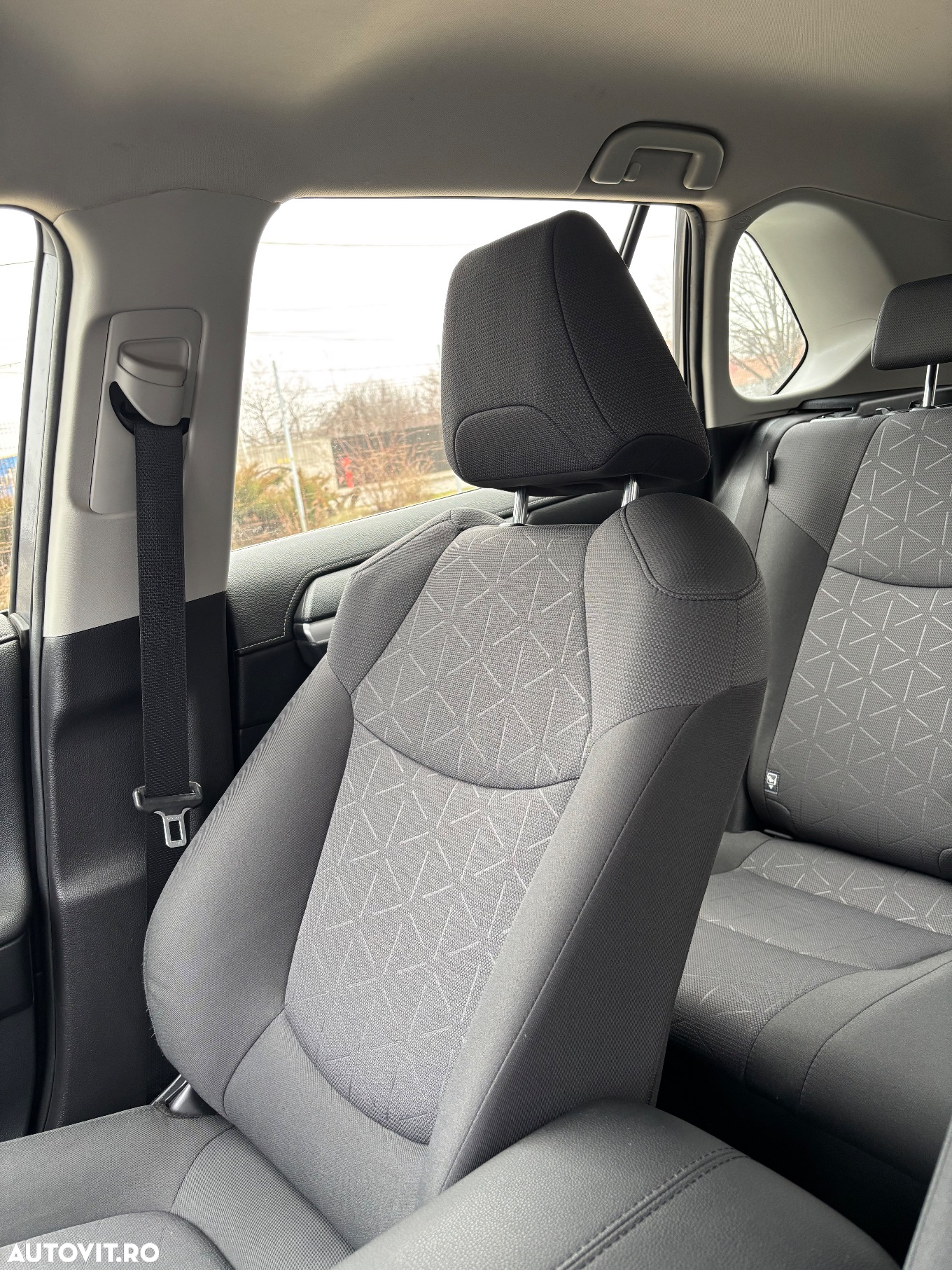 Toyota RAV4 - 21