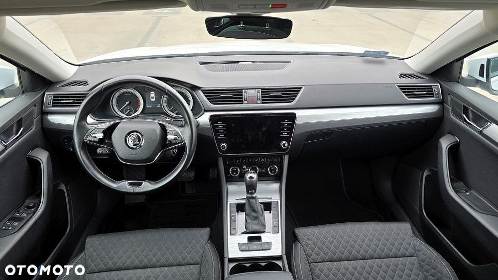 Skoda Superb 2.0 TSI Style DSG - 31