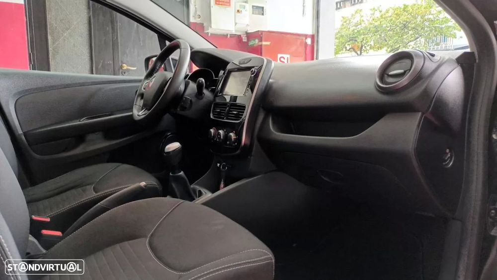 Renault Clio Sport Tourer 0.9 TCe Limited - 44
