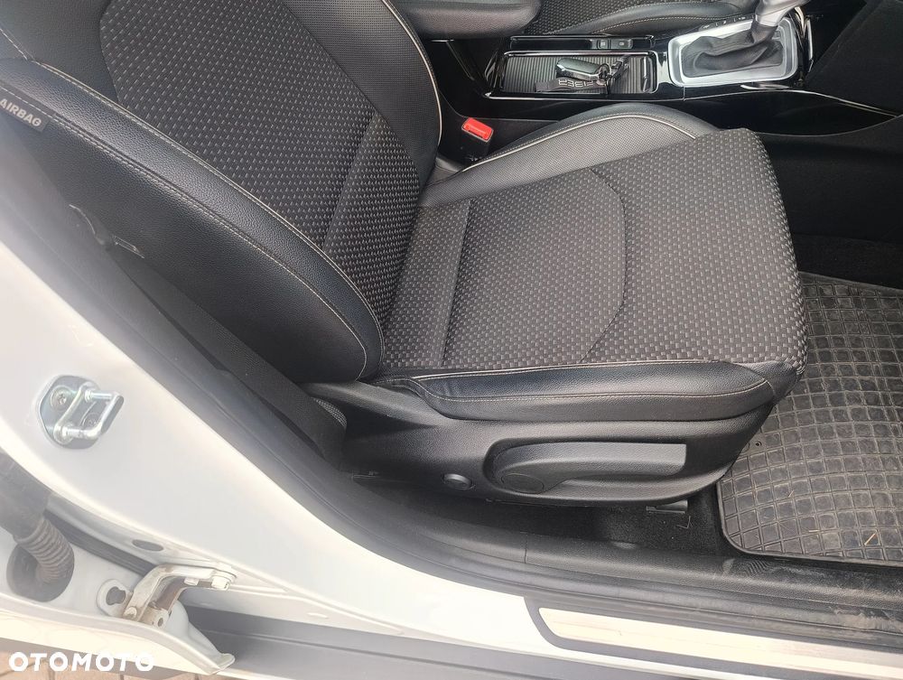 Kia XCeed 1.6 CRDi SCR XL DCT - 17