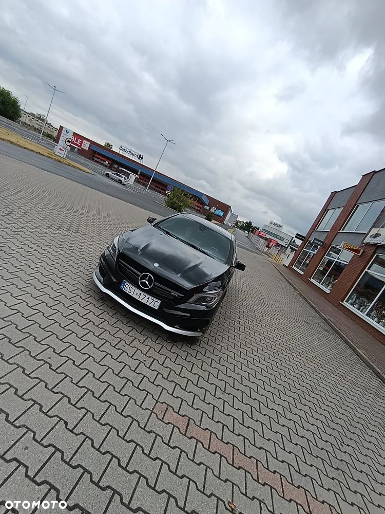Mercedes-Benz CLA AMG 45 4Matic 7G-DCT - 15