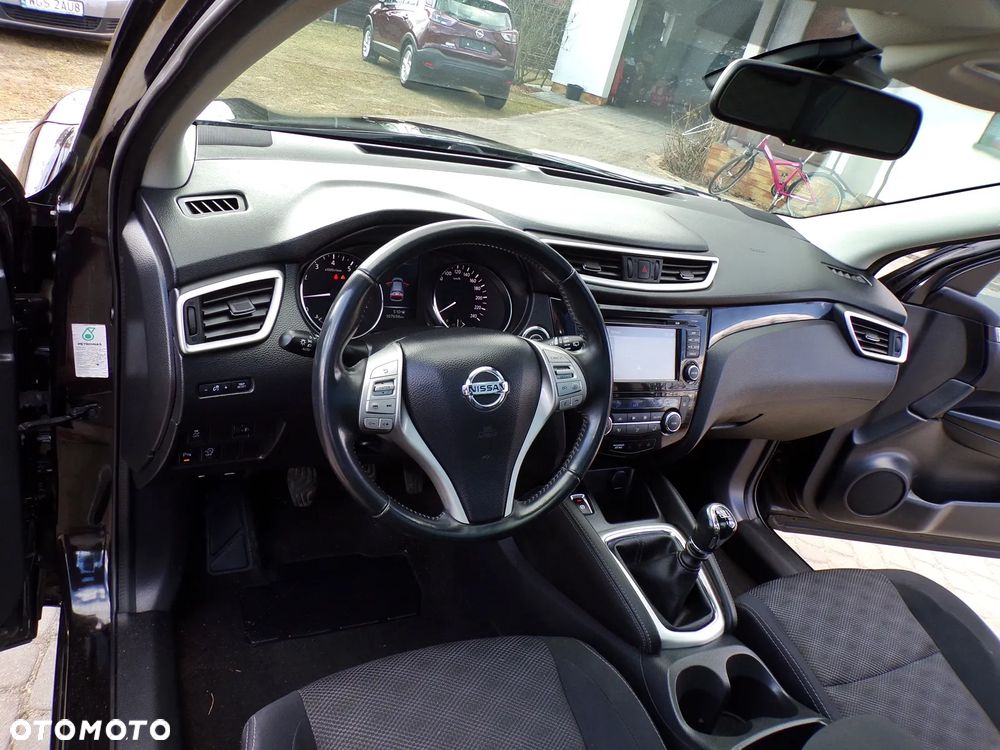 Nissan Qashqai 1.2 DIG-T Visia - 15