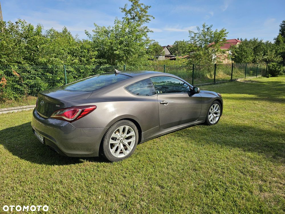 Hyundai Genesis Coupe 2.0 T Automatik - 9