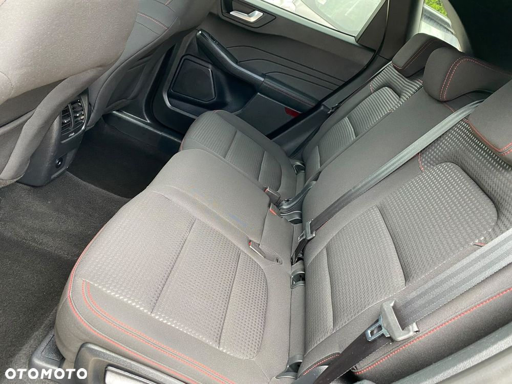 Ford Kuga - 18