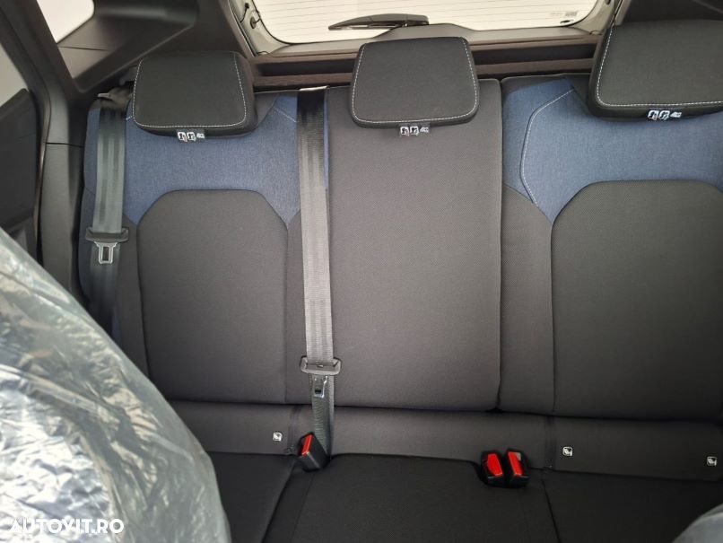 Dacia Duster HEV 140 Journey - 8