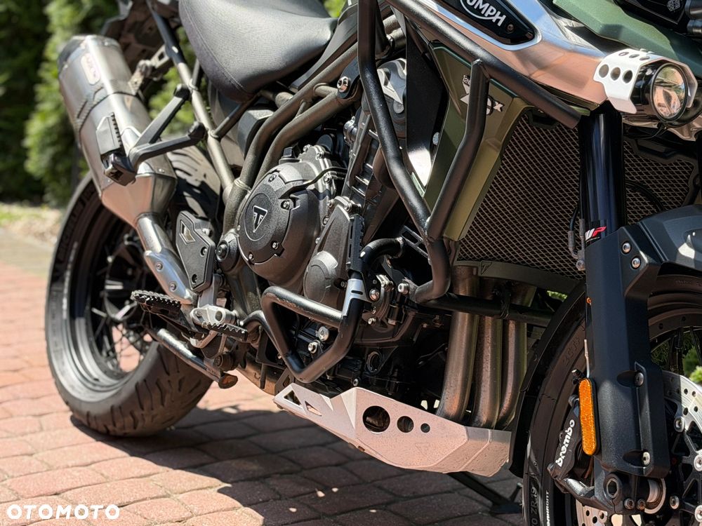 Triumph Tiger - 12