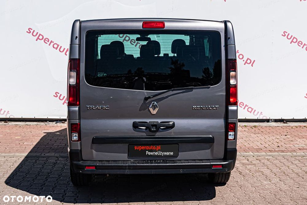 Renault Trafic - 10