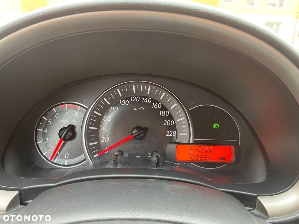 Nissan Micra 1.2 Tekna - 8