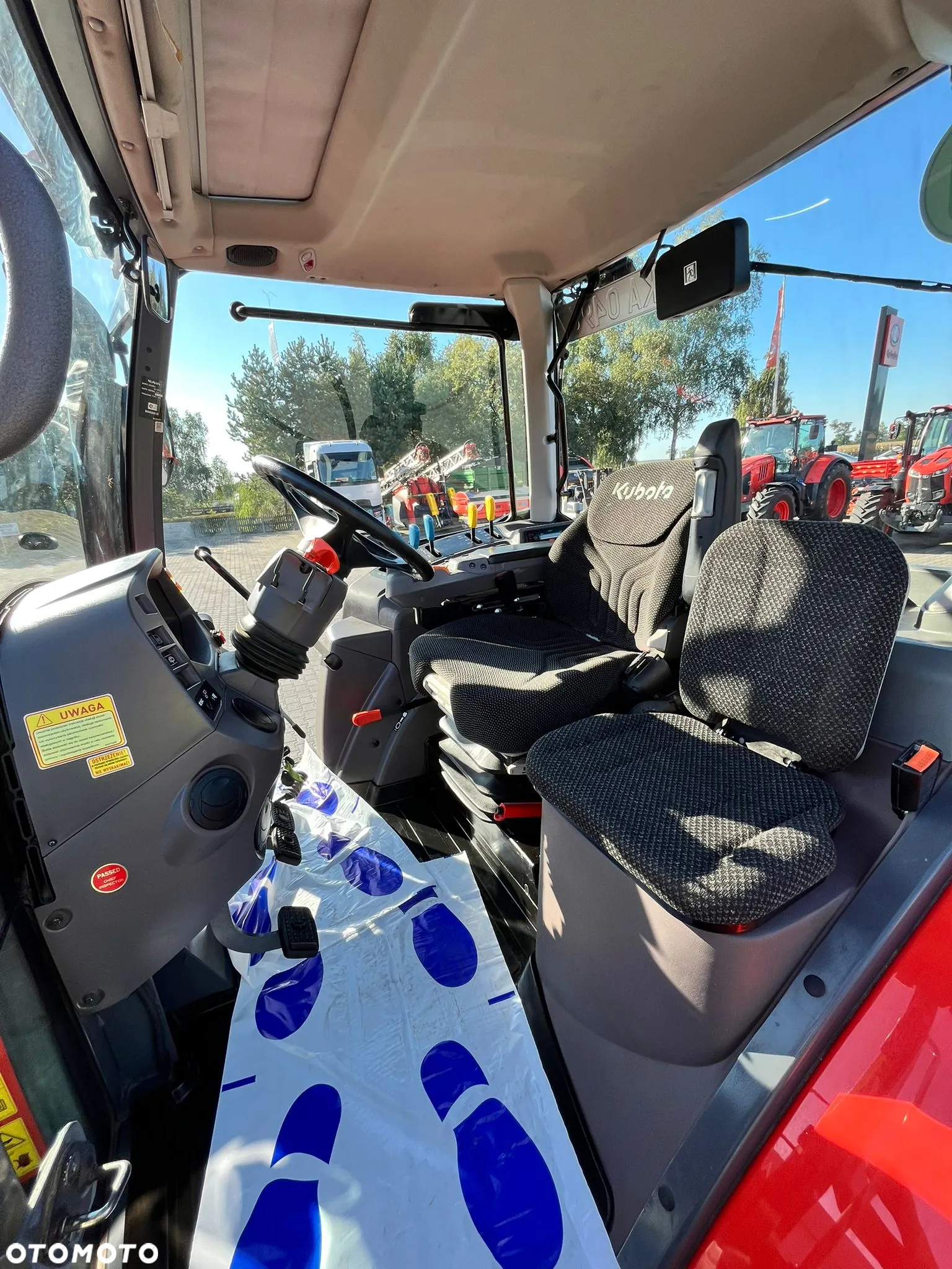 Kubota M6122 - 3