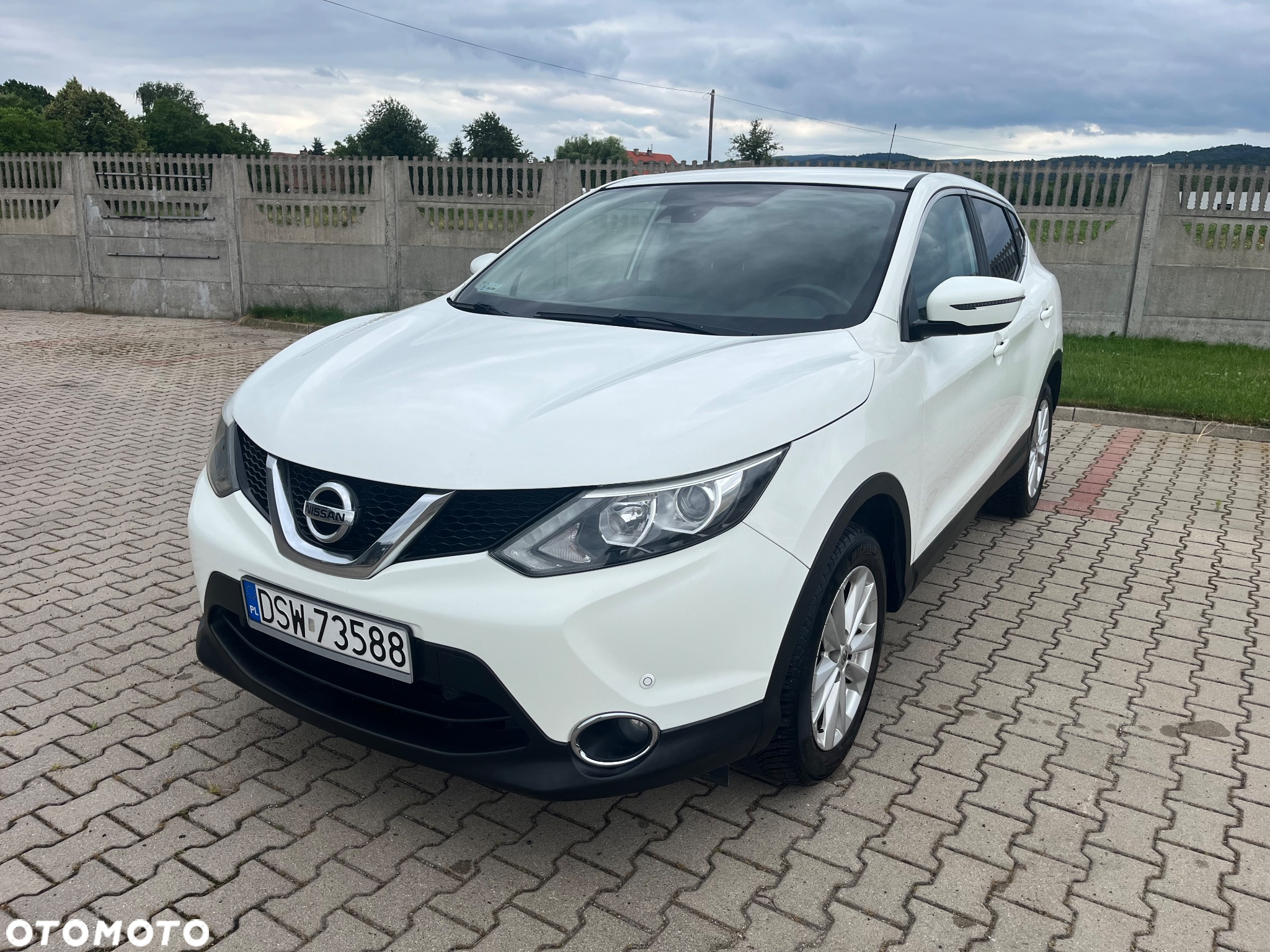 Nissan Qashqai 1.2 DIG-T N-Connecta - 2