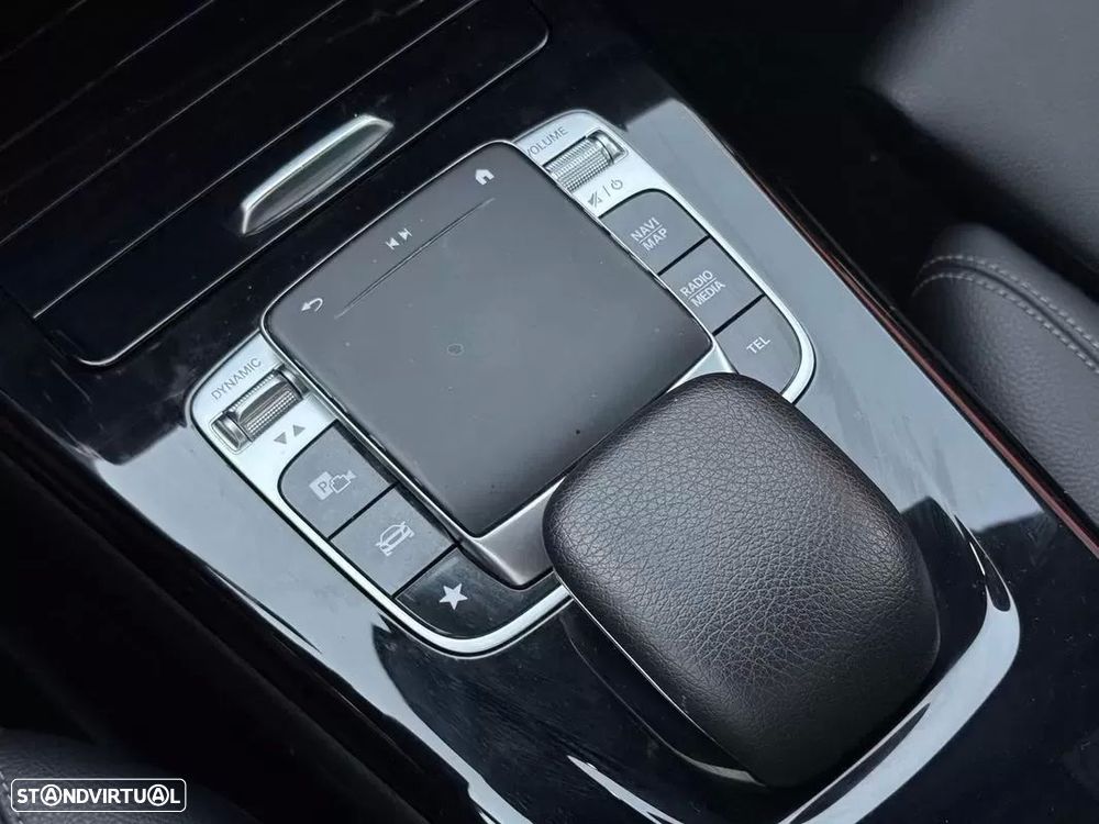 Mercedes-Benz CLA 200 Shooting Brake Progressive Aut. - 29