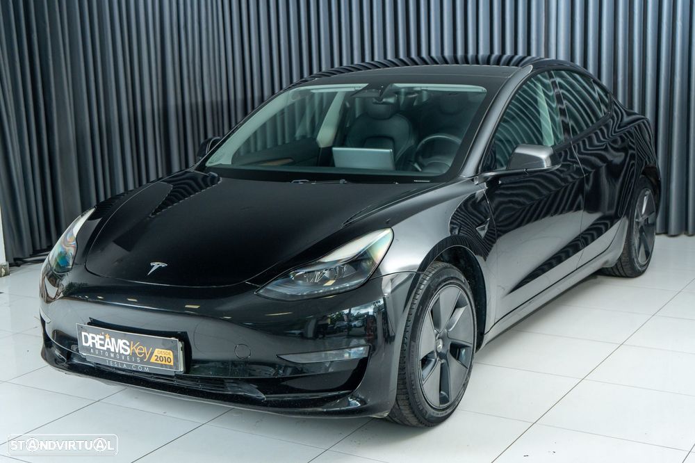 Tesla Model 3 Long Range Tração Traseira - 13
