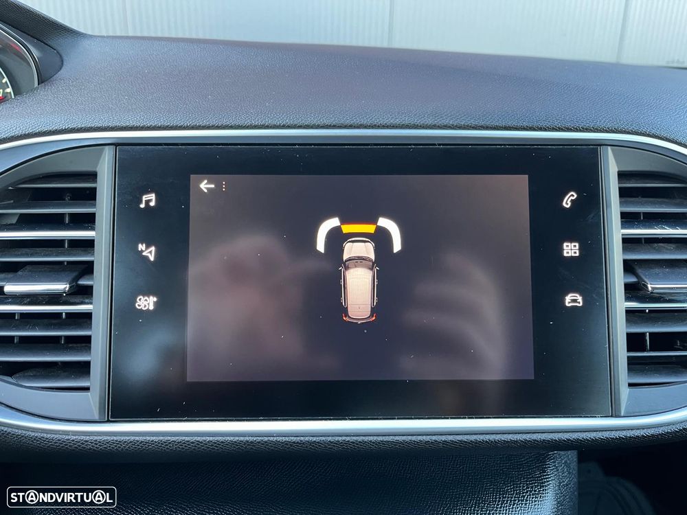 Peugeot 308 1.5 BlueHDi Style - 15