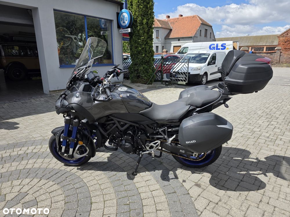 Yamaha NIKEN - 8