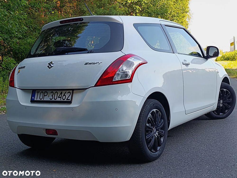 Suzuki Swift 1.2 - 24