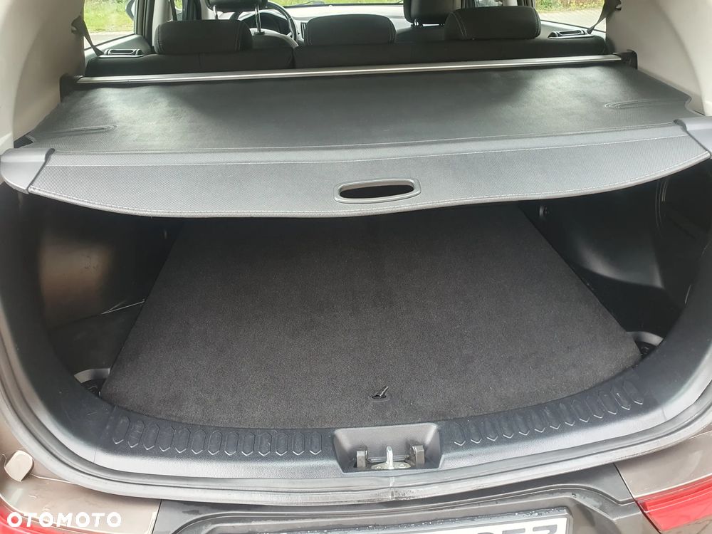 Kia Sportage 1.7 CRDI 2WD ISG Dream-Team Edition - 9