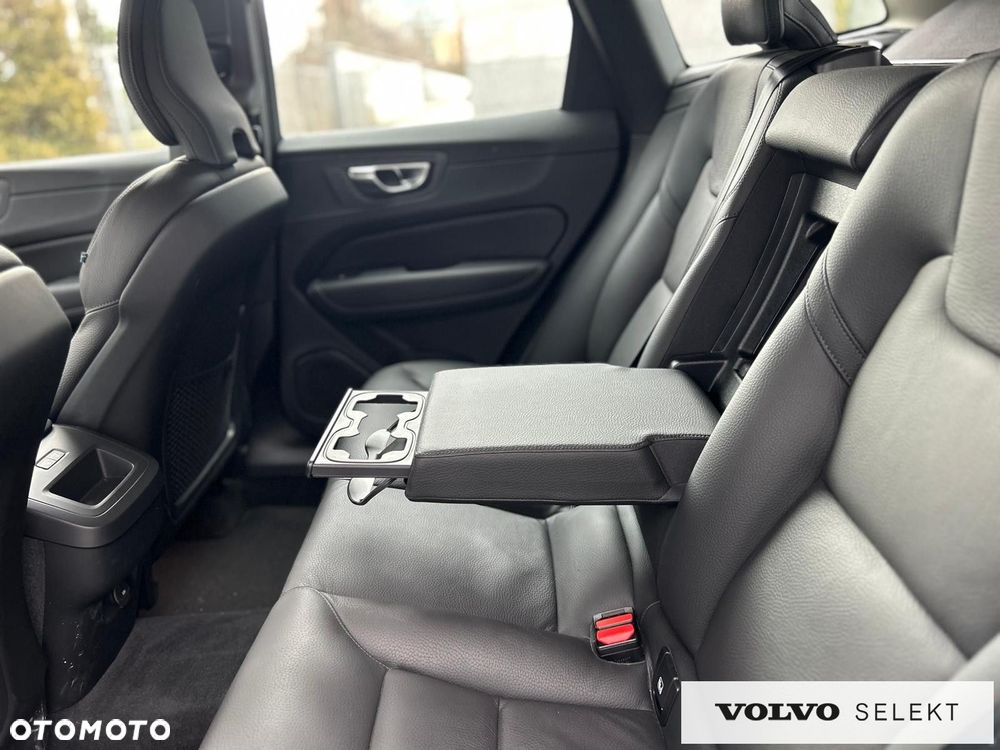 Volvo XC 60 - 37