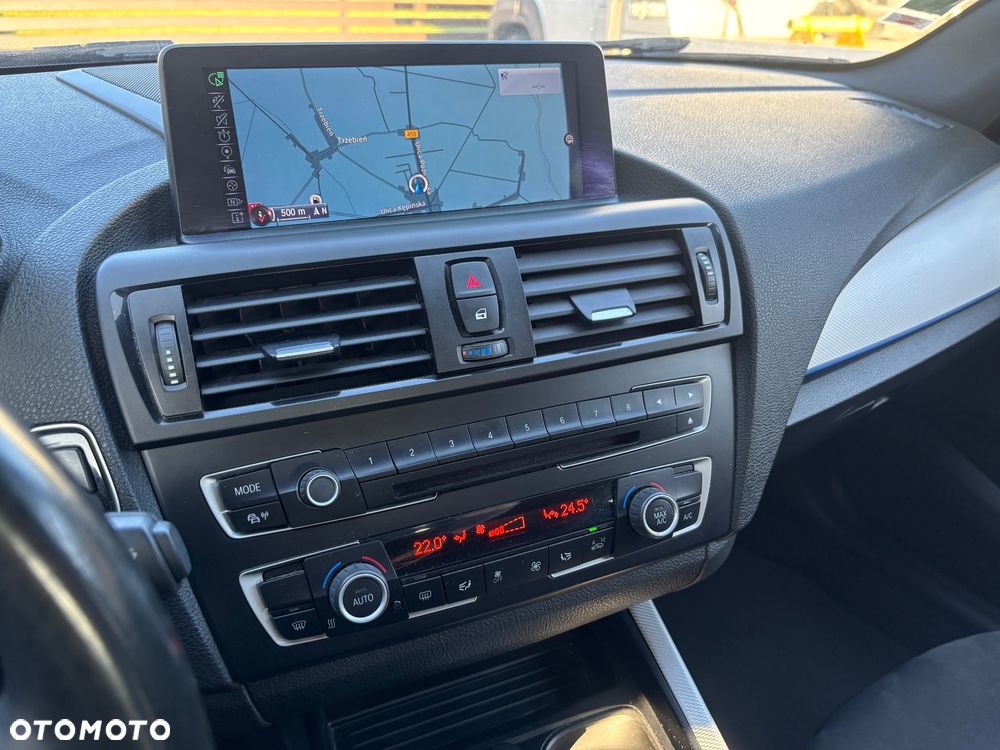 BMW Seria 1 125d Sport Line - 14