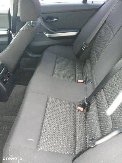 BMW Seria 3 318i Edition Sport - 7