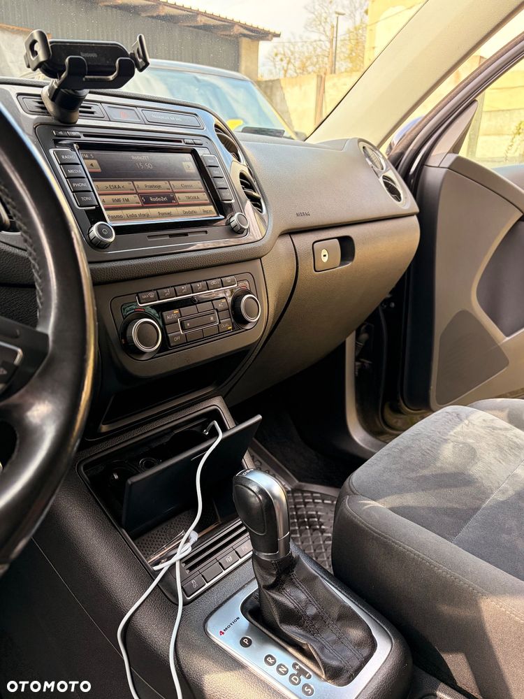 Volkswagen Tiguan - 5
