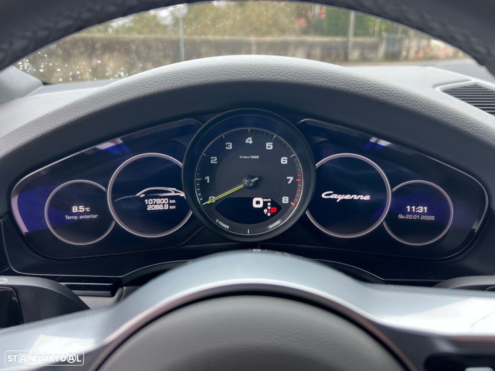 Porsche Cayenne Coupé E-Hybrid Platinum Edition - 11