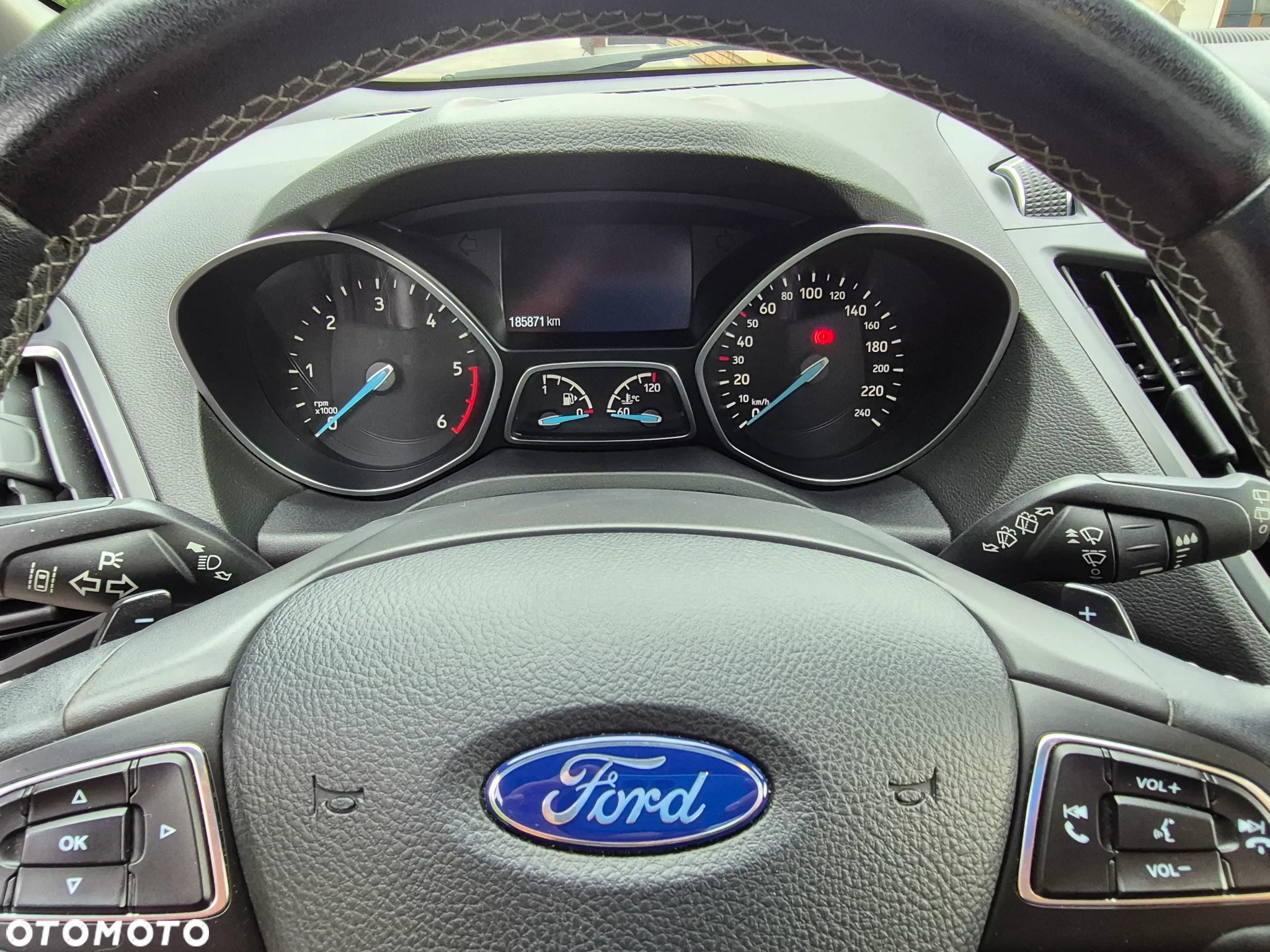 Ford Kuga 2.0 TDCi AWD ST-Line Black - 11