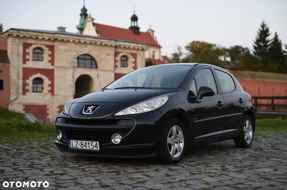 Peugeot 207 - 3