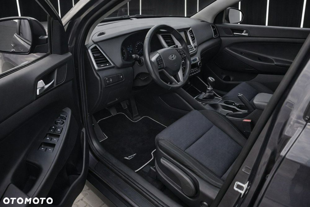 Hyundai Tucson - 8
