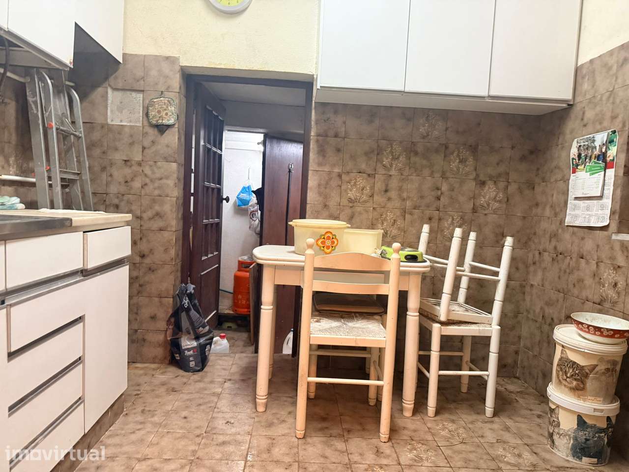 Moradia para Remodelação em Campolide – Investimento - Grande imagem: 3/12