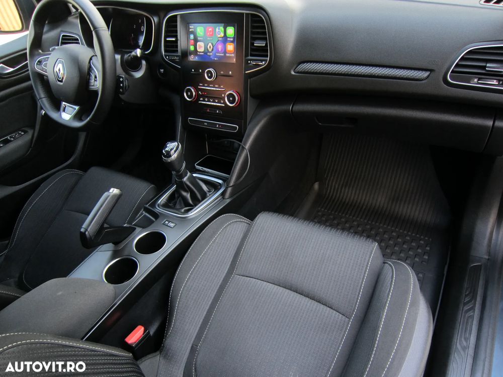 Renault Megane TCe 115 GPF LIFE - 17