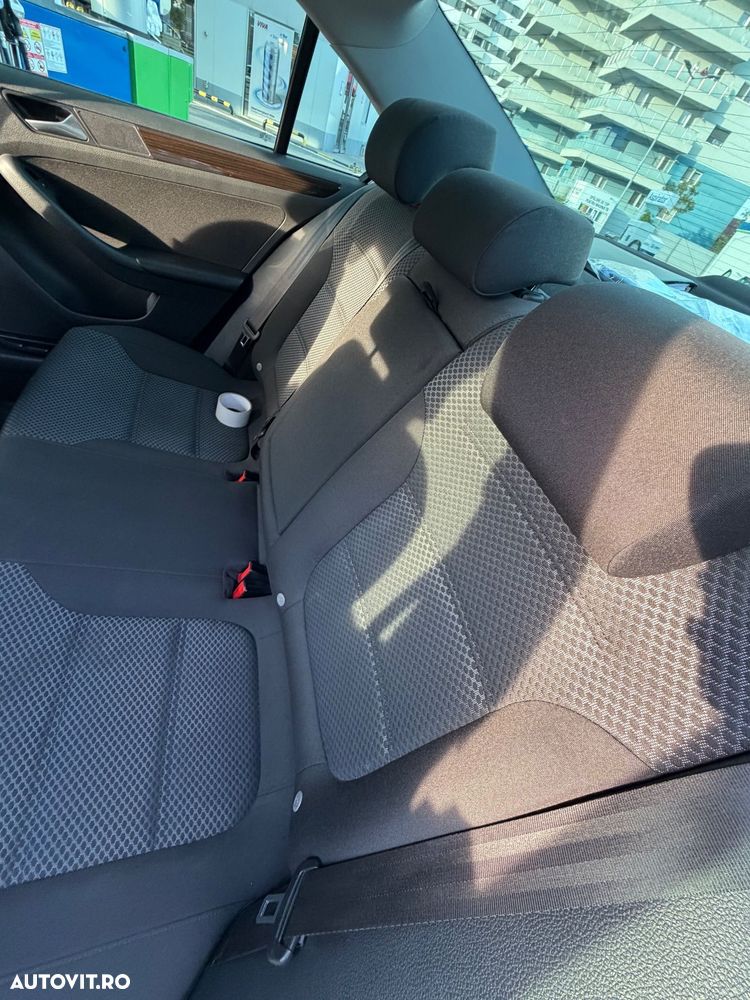 Volkswagen Jetta 1.2 TSI Comfortline - 7