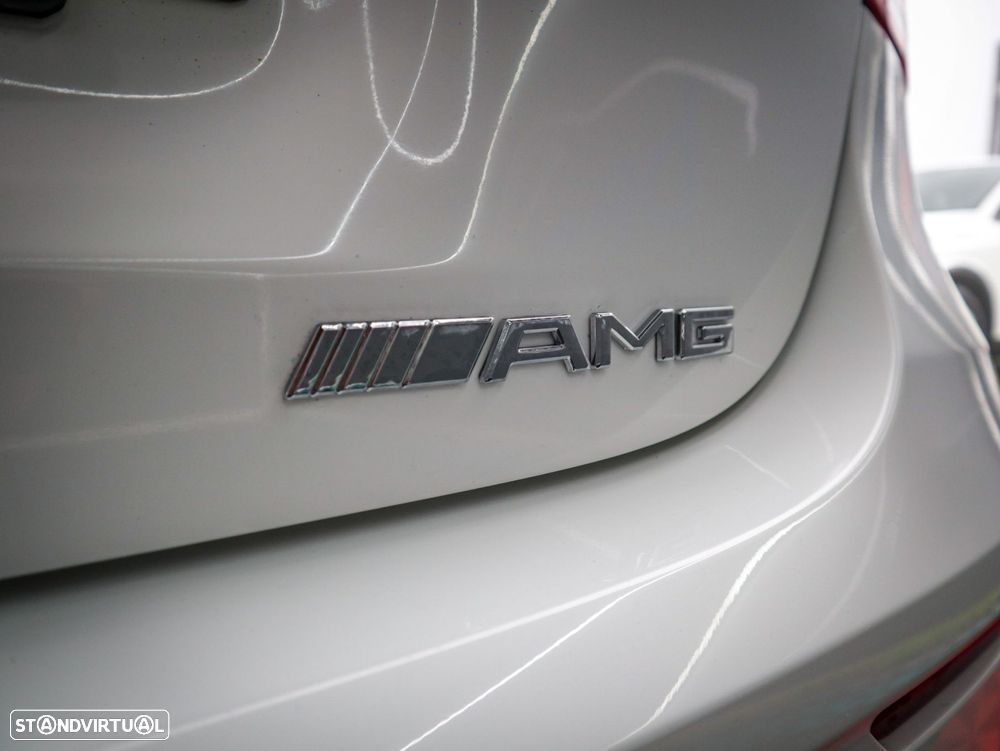 Mercedes-Benz A 250 e 8G-DCT Edition AMG Line - 9