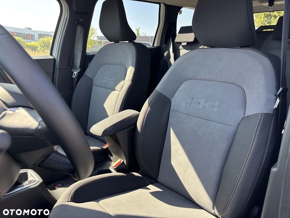Dacia Jogger 1.6 Full Hybrid 140 Extreme MMT - 11