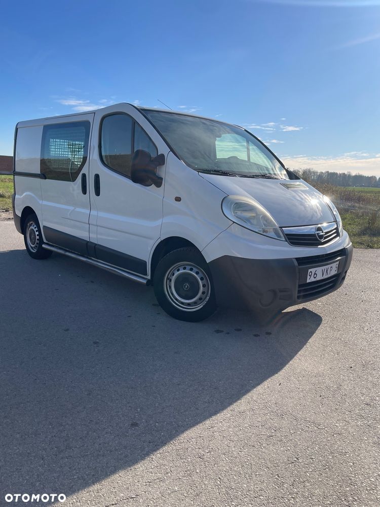 Opel Vivaro - 2
