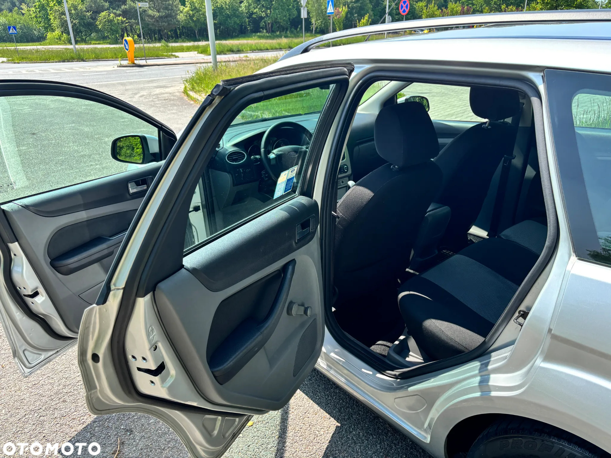 Ford Focus 1.8 TDCi Ambiente - 13