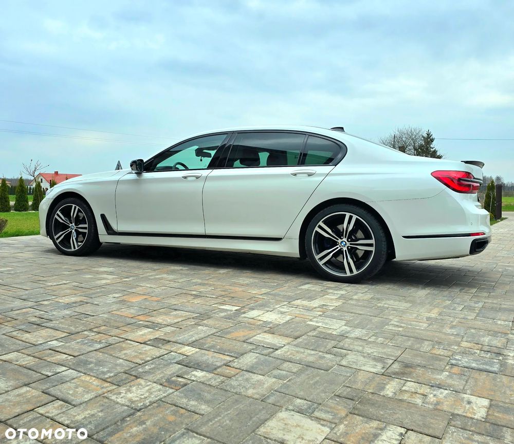 BMW Seria 7 730Ld xDrive - 16