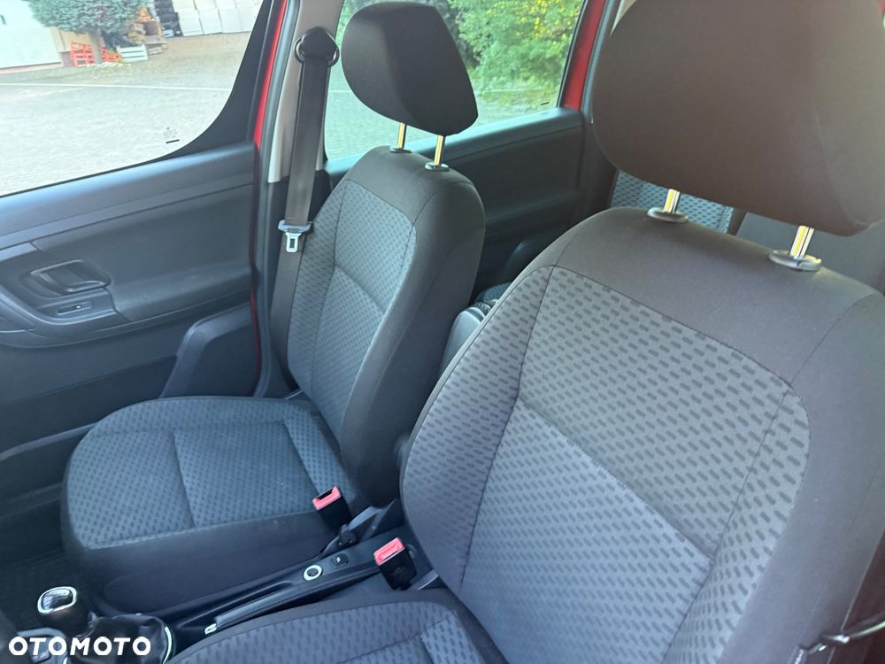 Skoda Roomster 1.4 MPI Fresh - 24