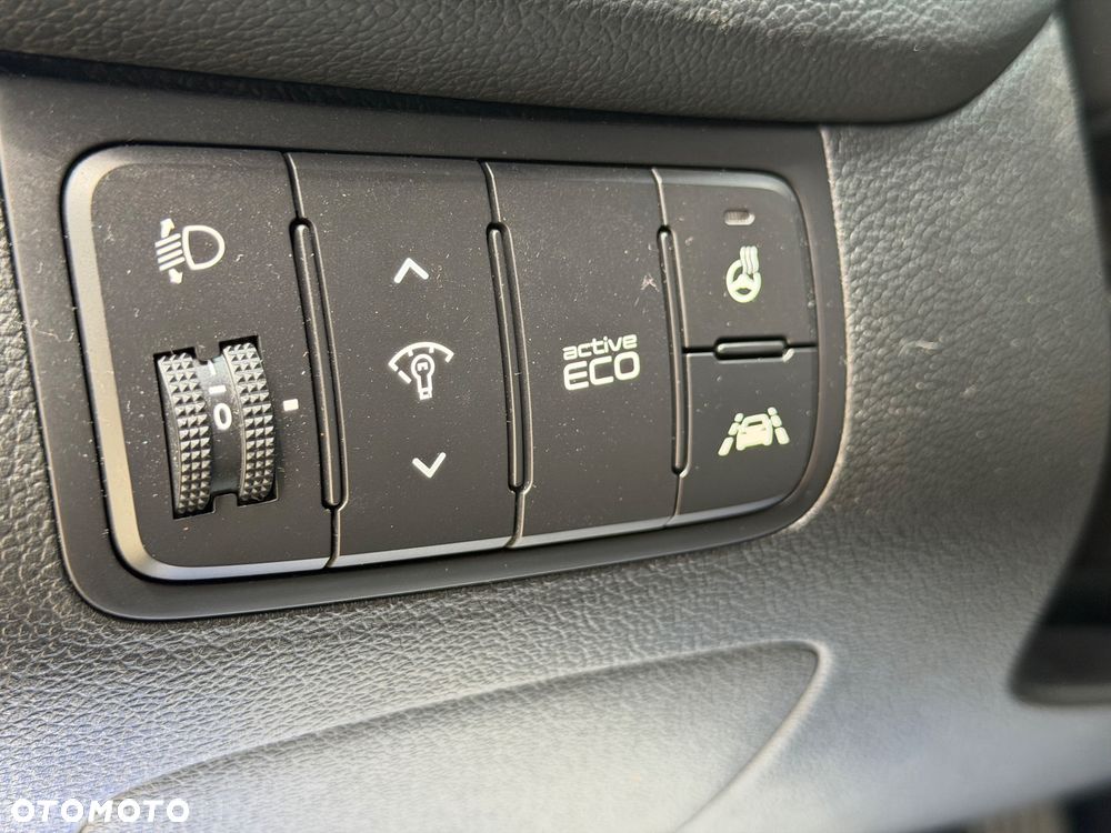 Kia Ceed 1.6 GDI DCT Spirit - 11