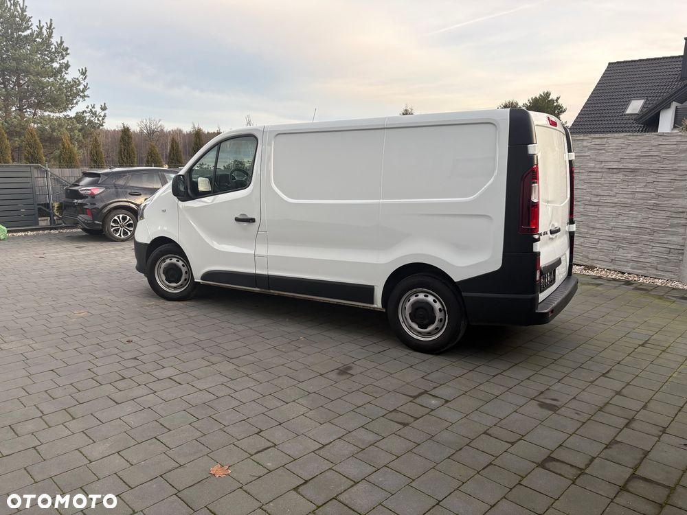 Renault Trafic - 10